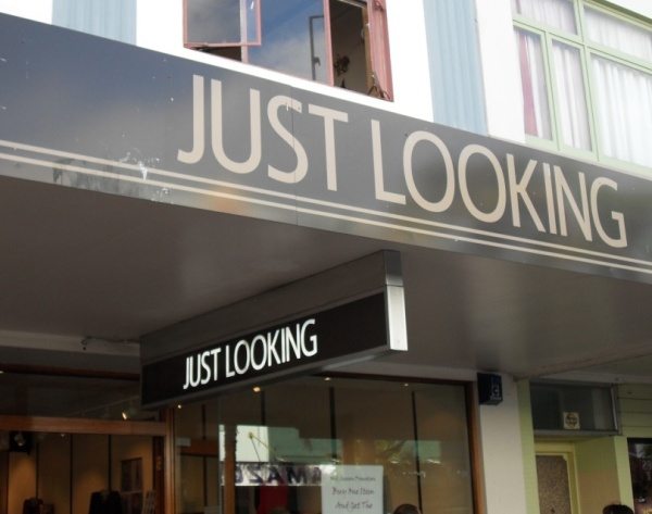 Just Looking Store
